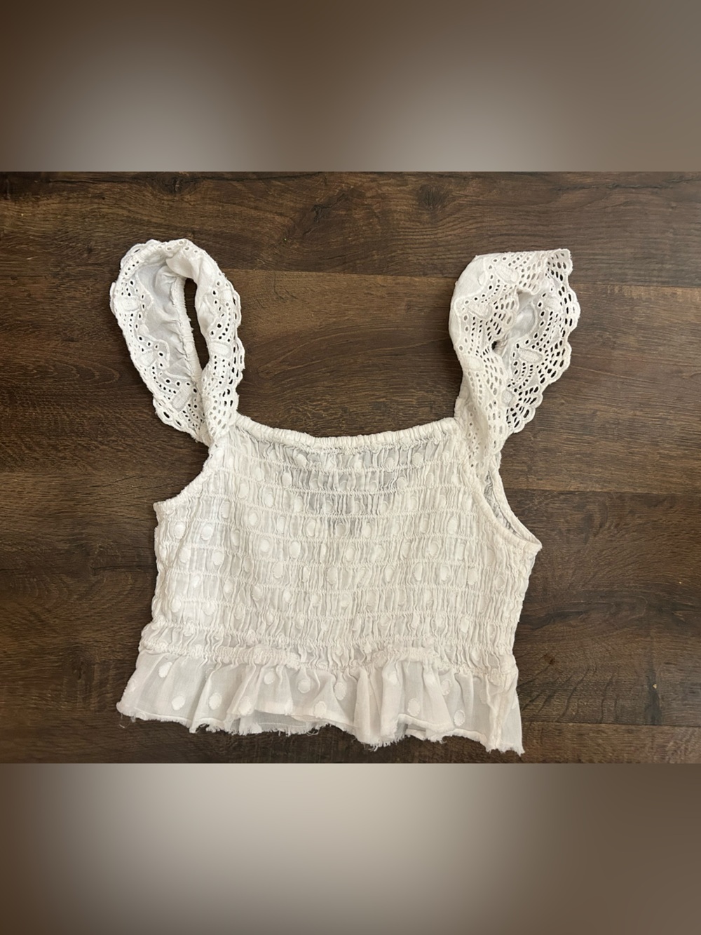 Urban outfitters White Lace-Detail Women’s crop Top size small - Picture 2 of 3